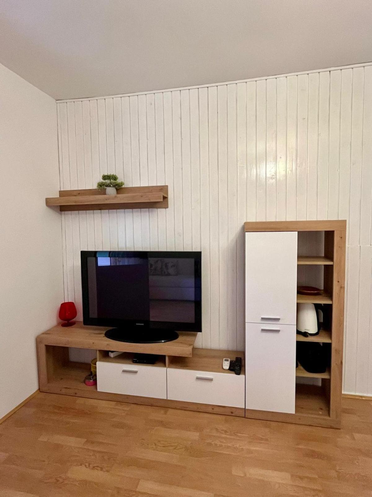 Apartmani Krunic Barbat na Rabu Dış mekan fotoğraf